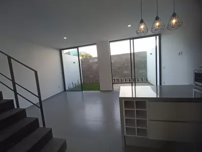 Casa en venta en Zapopan - foto 2