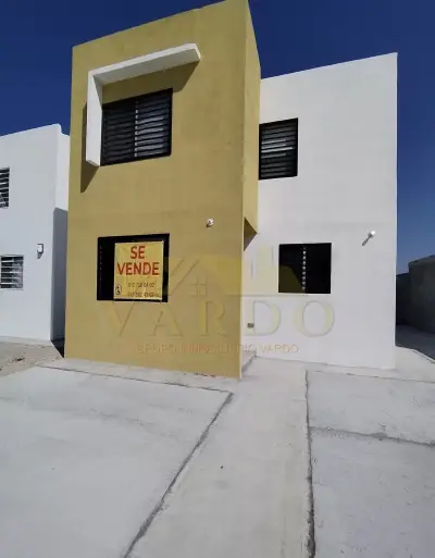 Casa en venta en Ciénega de Flores - foto 2