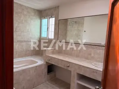 Casa en venta en Centro - foto 4