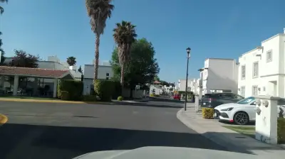 Renta casa sonterra. Naopoles ii