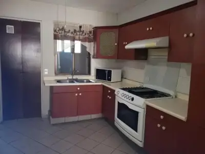Casa en venta en Monterrey - foto 2