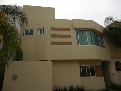 Casa en renta en Tlajomulco de Zúñiga