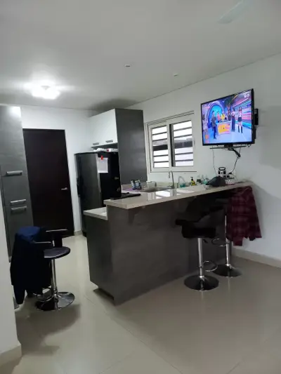 Casa en venta en Monterrey - foto 2