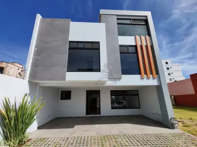 La mezza residencial