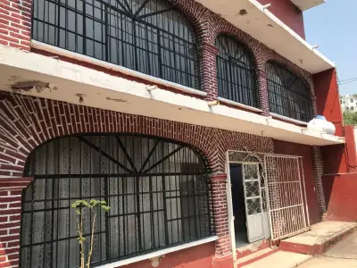 Casa en venta en Emiliano Zapata - foto 2