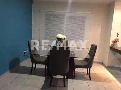 Casa en venta en Centro - foto 3