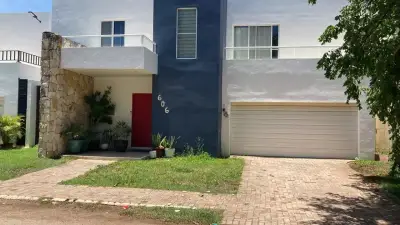 Renta de casa en algarrobos merida Yucatan