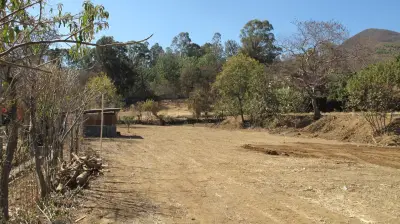 Terreno en el callejón del chorro san andrés huayapam