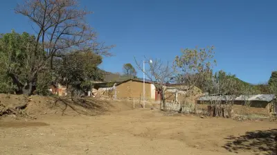 Terreno en venta en San Andrés Huayapam - foto 2