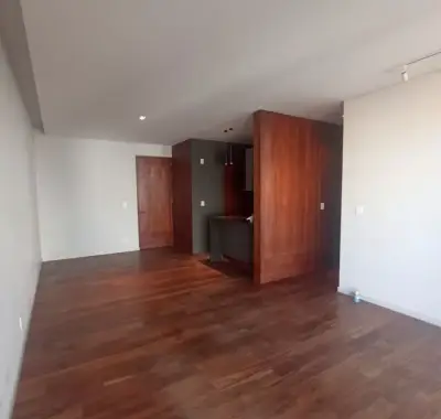 Renta depto con roof garden privado en la del valle Centro