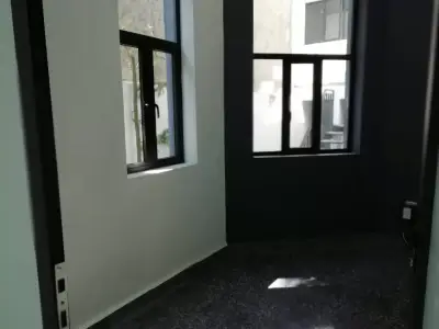Renta de oficina o consultorio con servicios