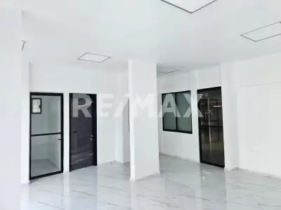 Local comercial en renta en Centro - foto 2