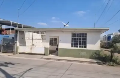 Remato casa en ignacio ramírez. Uruapan, michoacán.