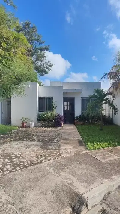 Renta de casa semiamueblada en los heroes merida Yucatan