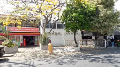 Casa en venta en Guadalajara - foto 2