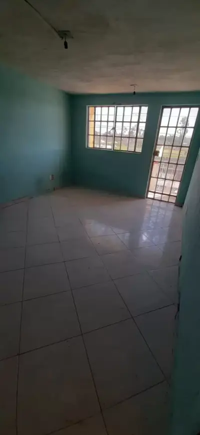 Casa en venta en Guadalajara - foto 2