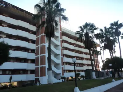 Condominio de 2 recamaras en renta en rosarito