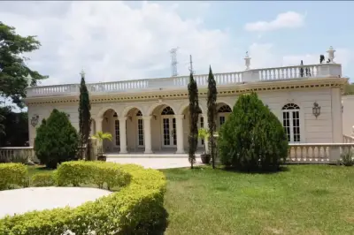 Casa estilo francesa