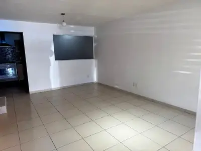 Casa en venta en Guadalajara - foto 3