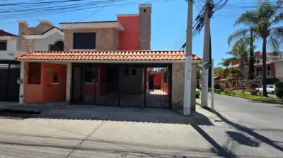 Casa en renta en Zapopan - foto 2
