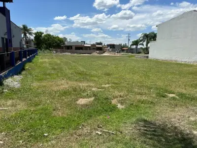 Terreno en venta en Tlajomulco de Zúñiga - foto 3