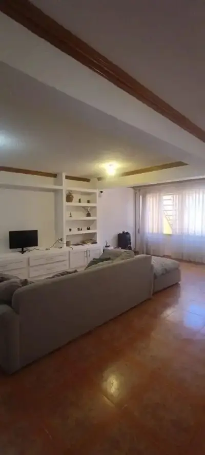 Casa en venta en Nezahualcóyotl - foto 2
