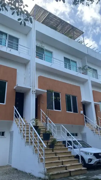 Townhouse en venta en punta estrella