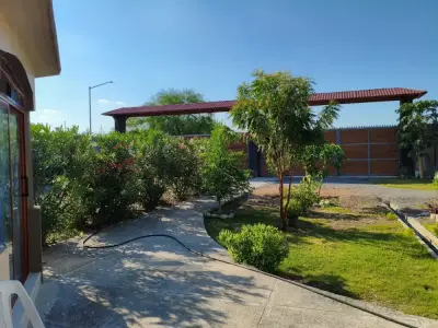 Casa en venta en Montemorelos - foto 3