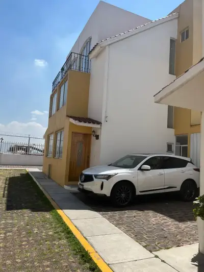 Casa remodelada en calacoaya privada exclusiva.