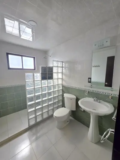 Casa en venta en Alvarado - foto 5