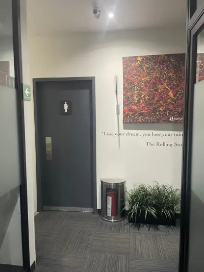 Oficina en renta en Guadalajara - foto 4