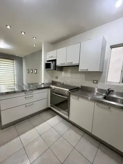 Casa en venta en Monterrey - foto 2