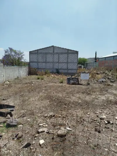 Terreno 12 x 25 metros frente zibatá