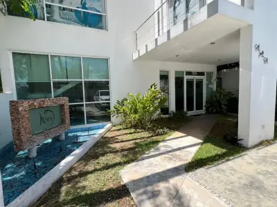 Renta de oficina en el norte de merida para corporativo en m