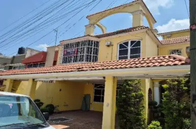Remato casa en conjunto hab. Árbol grande, texmelucan.