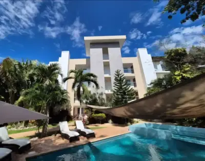 Remato departamento planta baja en "le parc" Quintana Roo.