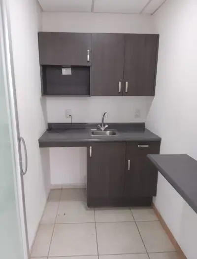 Oficina en venta en Guadalajara - foto 3