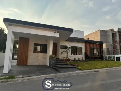 ¡la casa perfecta existe! Dentro de fracc. Lomas de cocoyoc