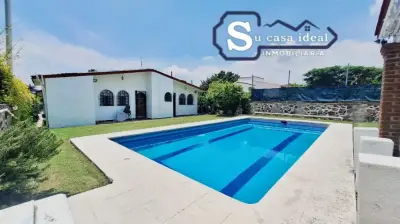 Residencia espectacular en lomas de cocoyoc