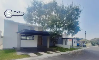 Casa en renta en Atlatlahuacan