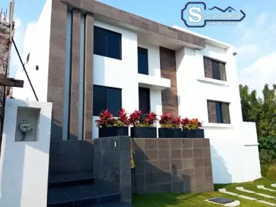 Hermosa casa con diseño de revista