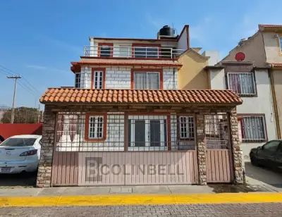 Bonita casa ampliada en venta en las americas