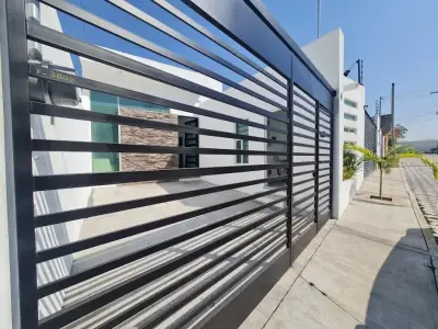 Espectacular casa moderna en cocoyoc Morelos
