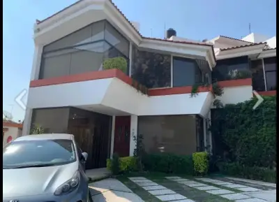 Excelente casa en condominio en venta de 237 m²