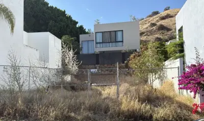 Terreno en venta en Tlajomulco de Zúñiga - foto 2