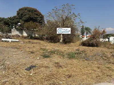 Excelente terreno en venta dentro de lomas de cocoyoc 🏡