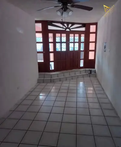 Casa en venta en Centro - foto 3