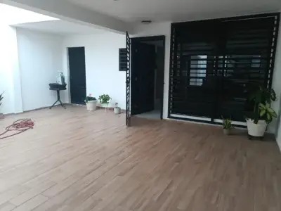 Casa en venta en Centro - foto 3