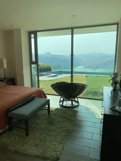 Departamento de lujo en presa madín