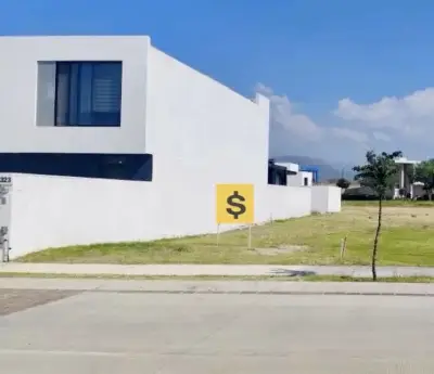 Terreno en venta en León - foto 2